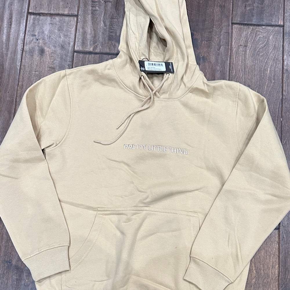 PrettyLittleThing women’s Hooded Sweatshirt color stone